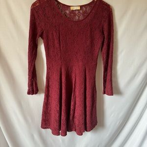 NWOT-Altard State maroon lace skater style dress